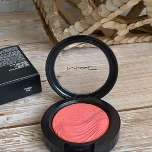 MAC - FLAMING CHIC Extre Dimension Blush NEW!
